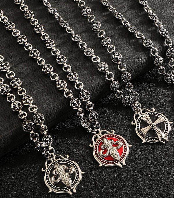 O1CN011tRBnn27PQ4bjAf2K_2209233257789-0-cib.jpg Gothic fleur-de-lis cross enamel pendant necklace