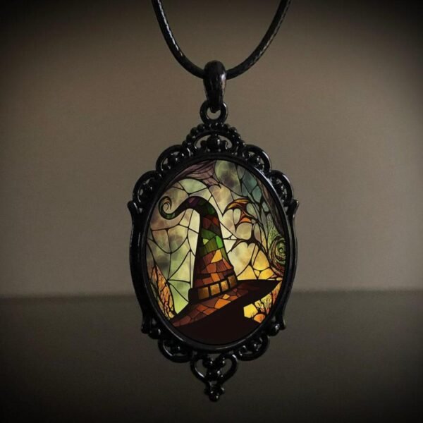 O1CN01J7Vymh26FVlkWvsUw_2216467957632-0-cib.jpg Raven Cross Witch Pendant Necklace