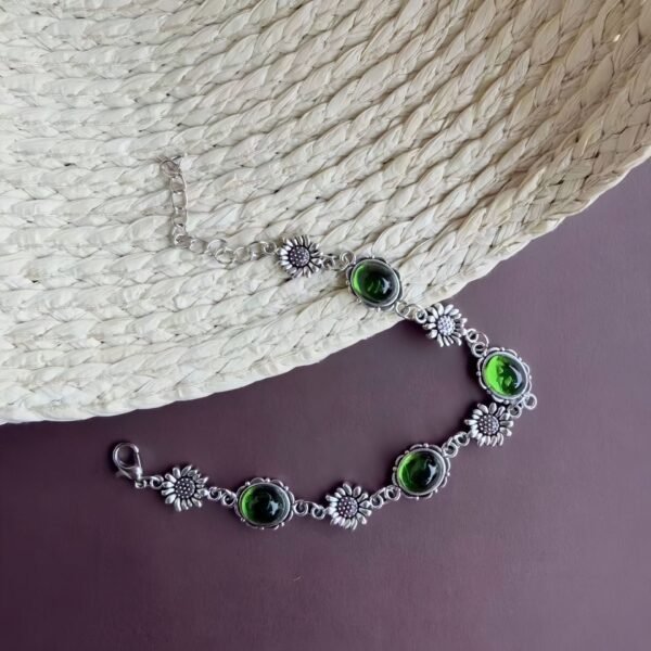 O1CN01PXQBB11bHZbRjOY8I_2220389083440-0-cib.jpg Green Gemstone Sunflower Bracelet