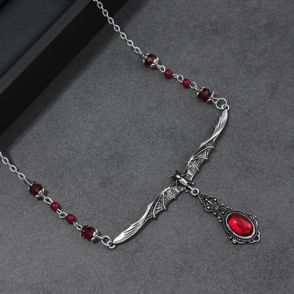 O1CN01gECMXm24AMEeTAf70_2684747350-0-cib.jpg Gothic Bat Blood Drop Necklace