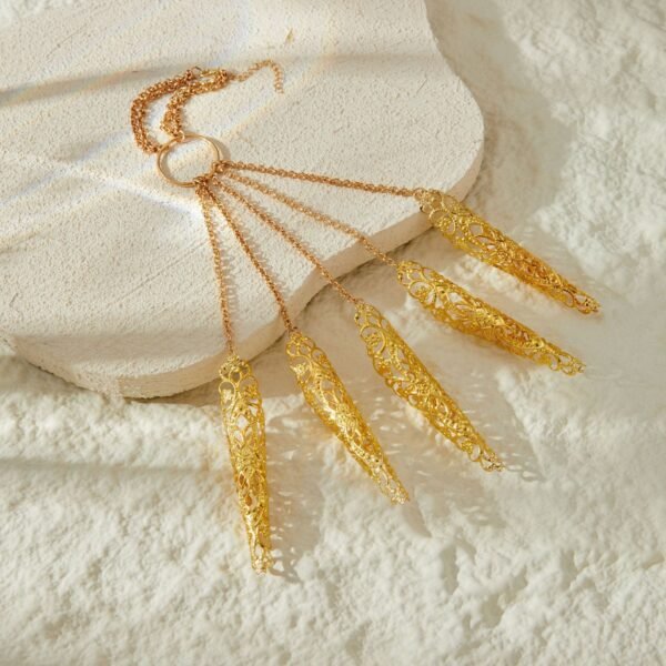 Spike Tassel Hand Chain
