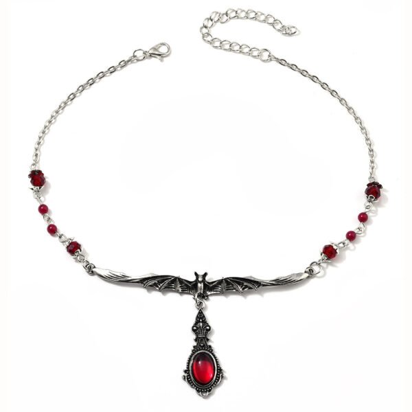 O1CN01zKKePm24AMEdym4Nd_2684747350-0-cib.jpg Gothic Bat Blood Drop Necklace