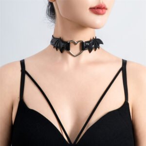 O1CN01zoEYER1sJivCiURnN_2219741165746-0-cib.jpg Bat Wing Devil Choker