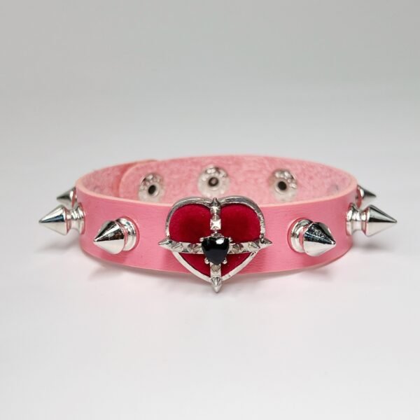 微信图片_20260702163804_734_190 Punk Heart Stud Bracelet