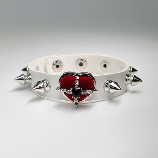 微信图片_20260702163806_735_190 Punk Heart Stud Bracelet